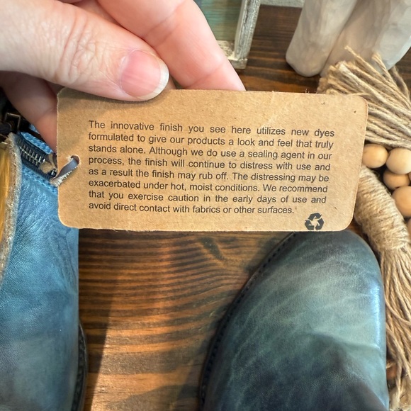 Bed Stu Yell women's ankle boot Bench Made leather NWT 9.5 Rustic Blue Booties - Picture 10 of 12